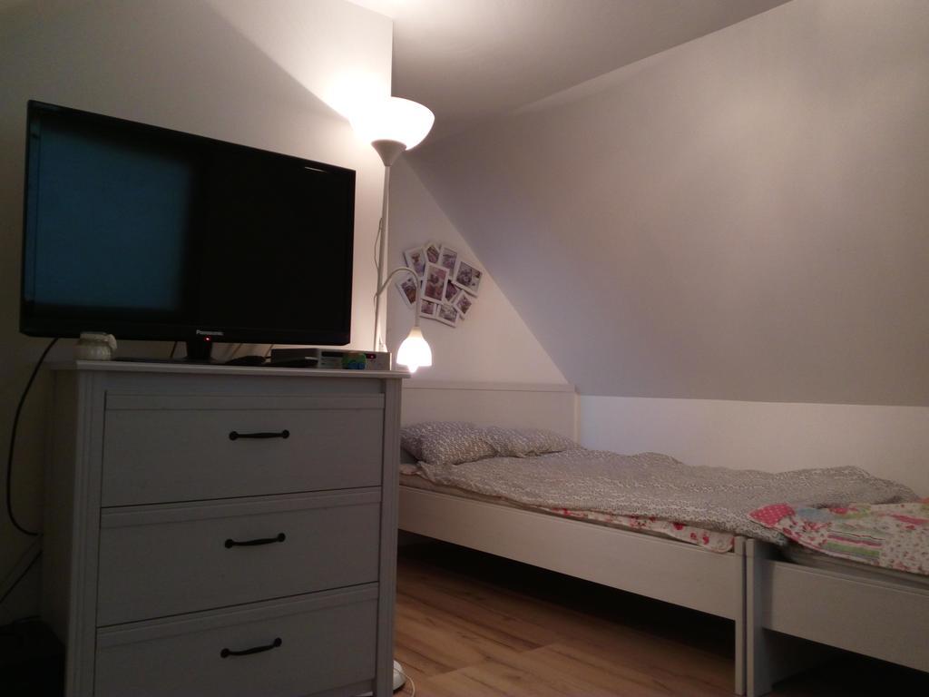 Apartmán Pecsely Apartman Pokoj fotografie